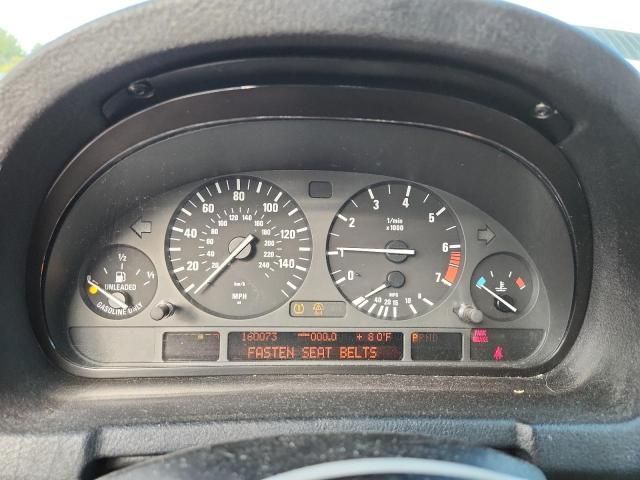 2005 BMW X5 3.0I