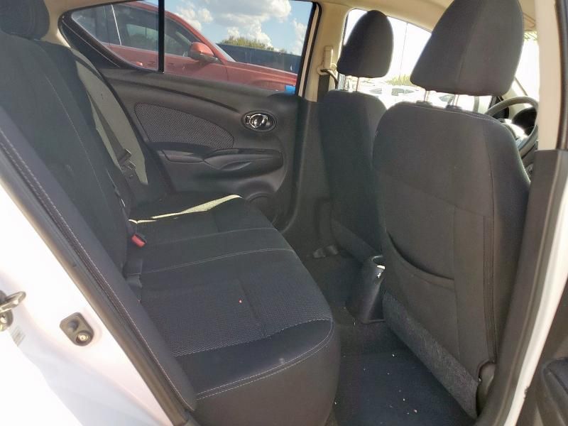 2014 Nissan Versa S