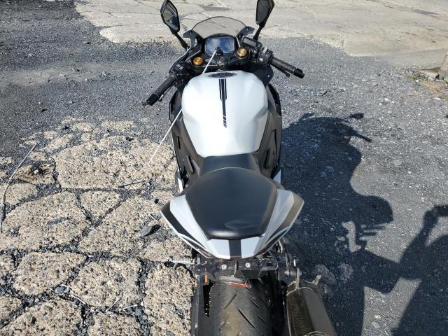 2025 Kawasaki ZX400 S