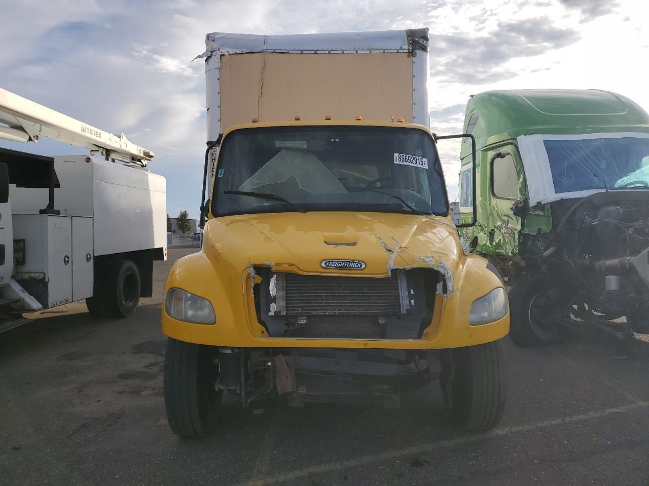 2006 Freightliner Business Class M2 BOX Truck