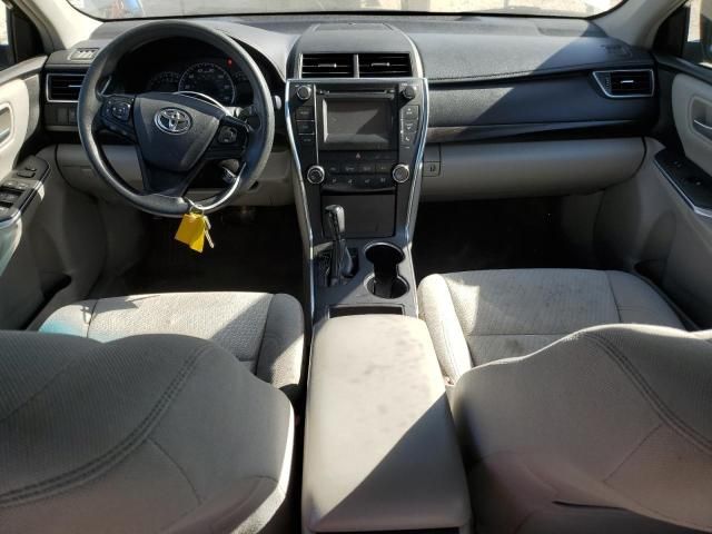 2015 Toyota Camry le
