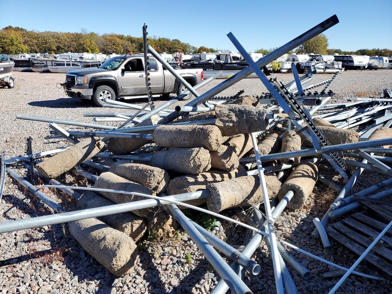 2000 Unknown Poles