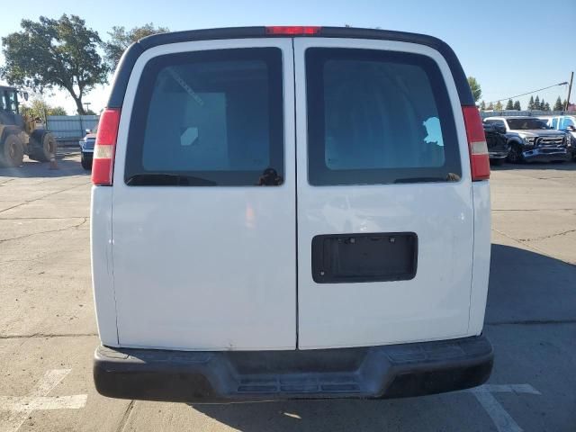 2013 Chevrolet Express G2500