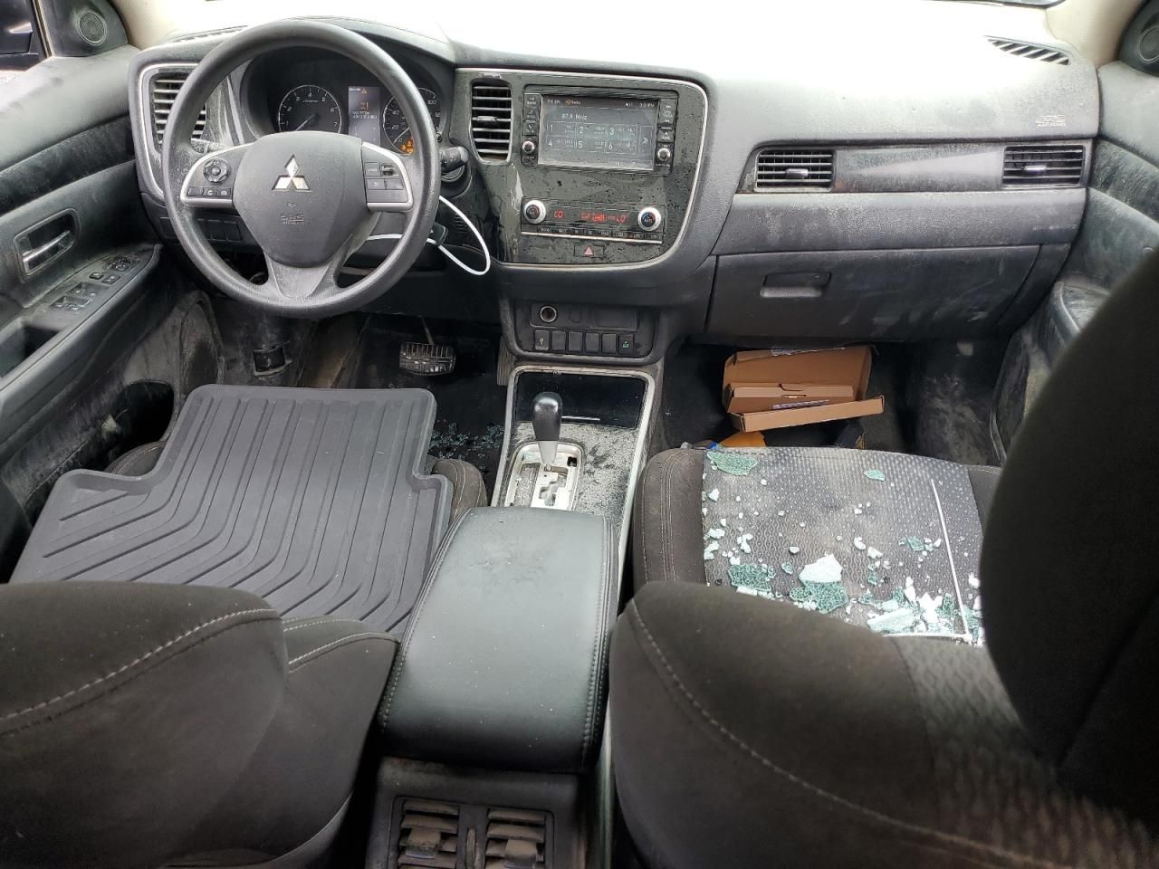 2020 Mitsubishi Outlander se