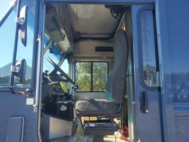 2021 Freightliner Chassis M Line WALK-IN Van