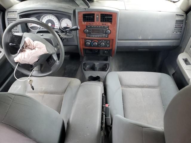 2005 Dodge Dakota Quad SLT
