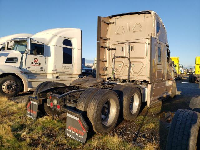 2020 Freightliner Cascadia 126 Semi Truck