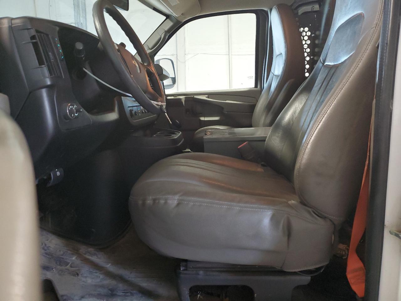 2013 Chevrolet Express G2500