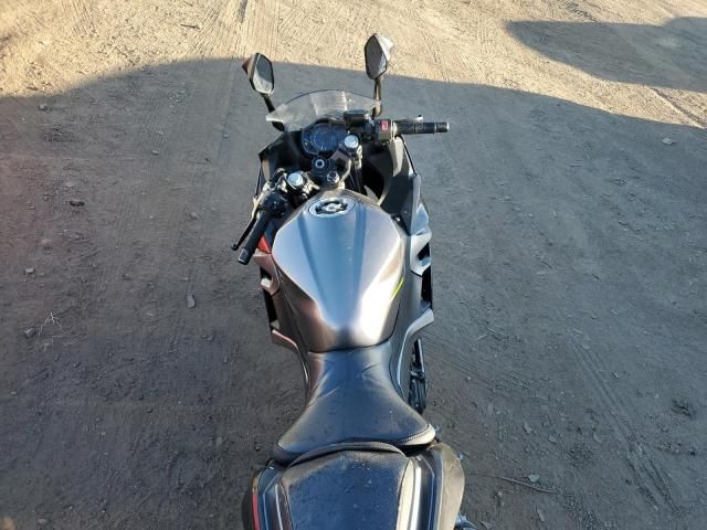 2021 Kawasaki EX400