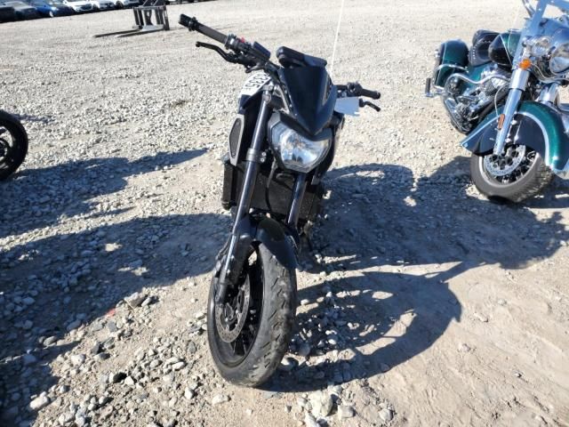 2016 Yamaha FZ09