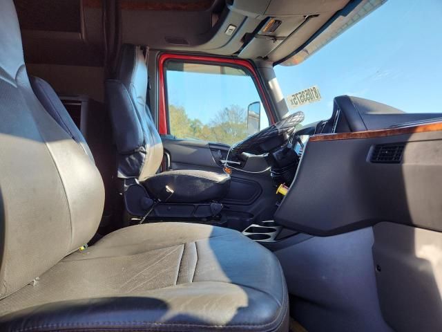 2020 International LT625 Semi Truck