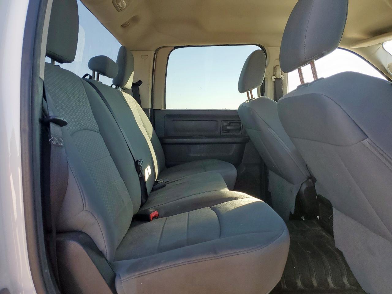 2014 Dodge RAM 2500 ST