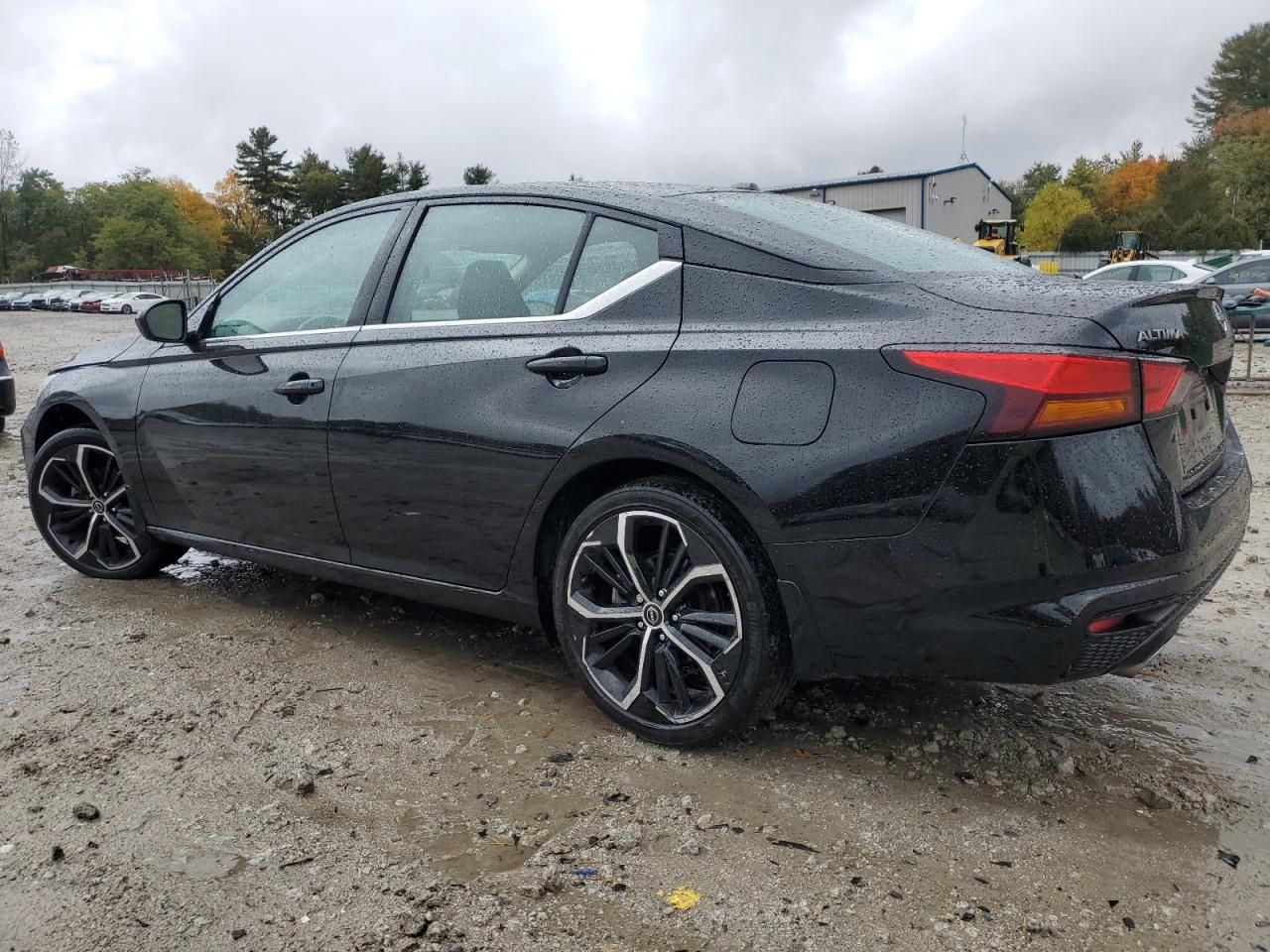 2024 Nissan Altima sr