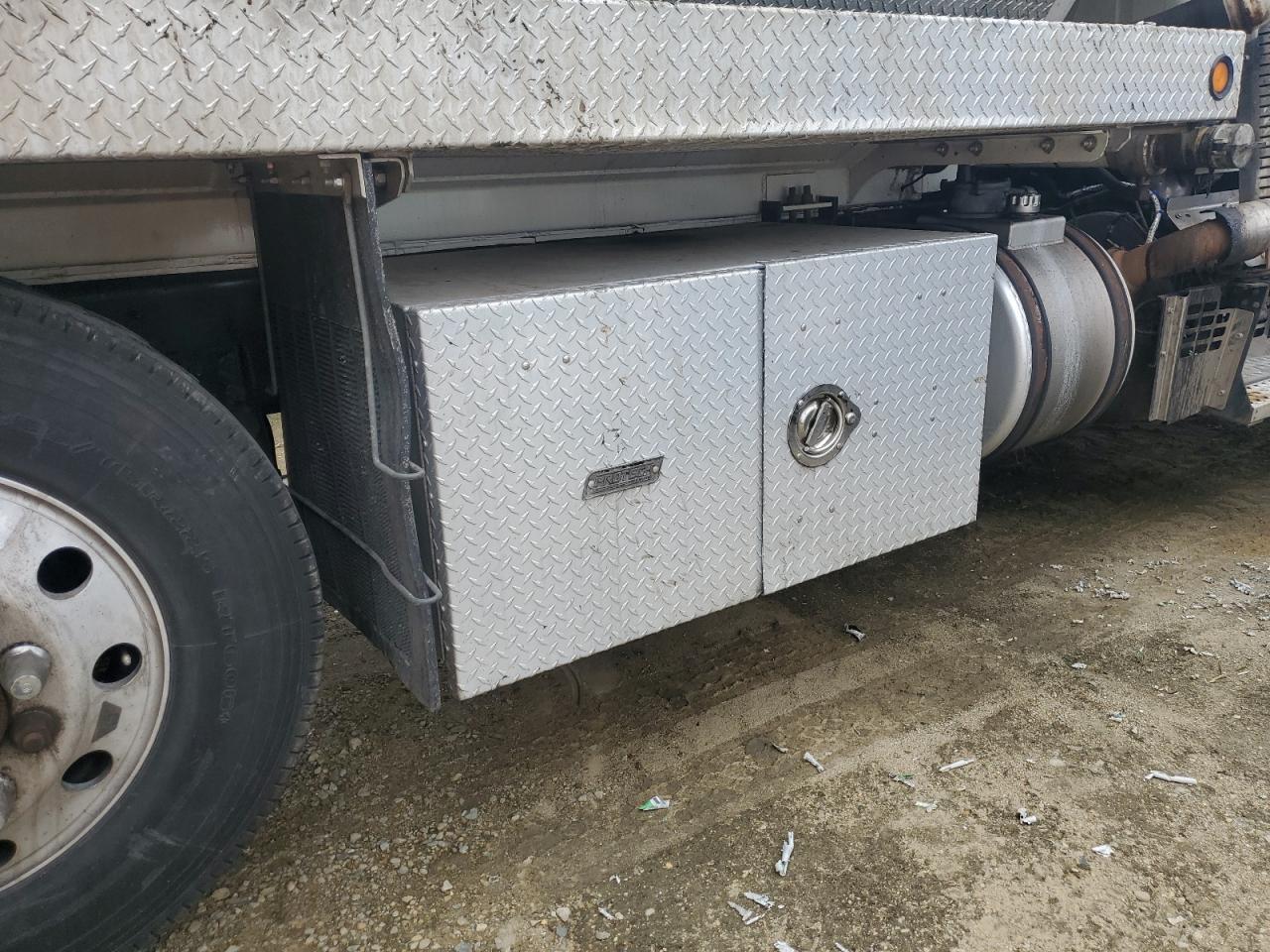 2021 Mack Granite Tank Truck
