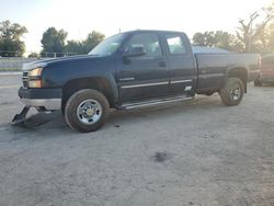 Salvage trucks for sale at Wichita, KS auction: 2005 Chevrolet Silverado K2500 Heavy Duty
