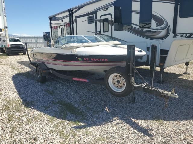 1989 Bayliner Skichallenger-Boat