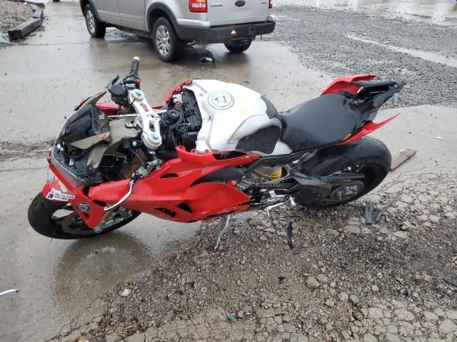 2023 Ducati Panigale V4S