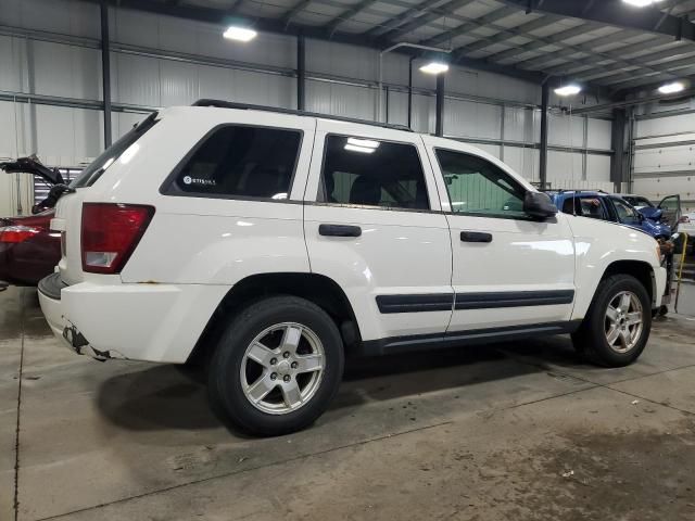 2006 Jeep Grand Cherokee Laredo
