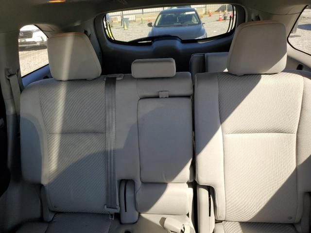 2015 Toyota Highlander le