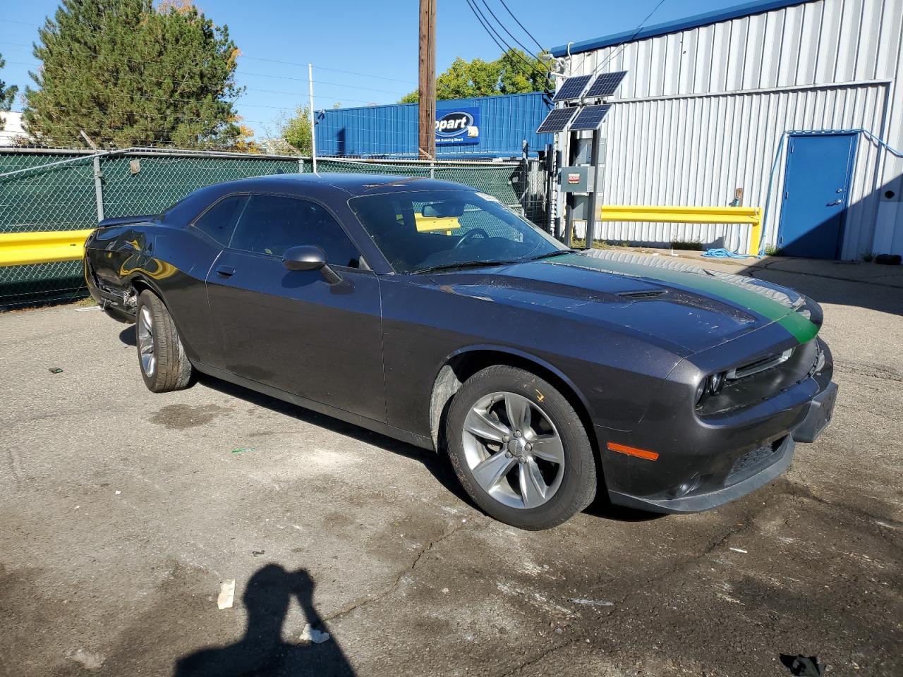 2020 Dodge Challenger sxt