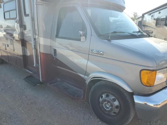2006 Ford Econoline E450 Super Duty Cutaway Van