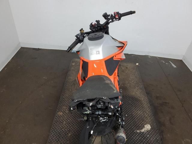 2023 KTM 1290 Super Duke R