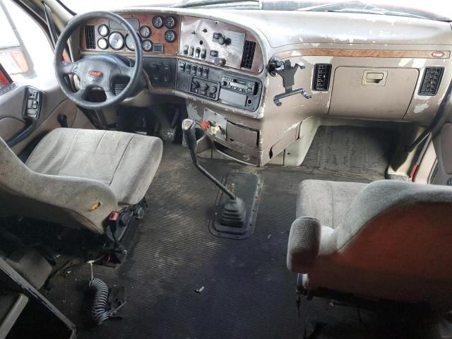 2004 Peterbilt 387