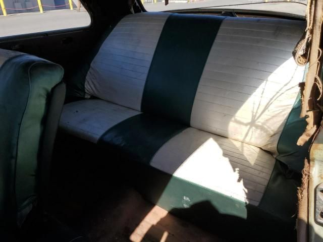 1951 Pontiac UK