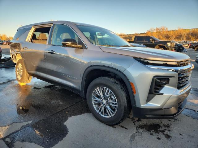 2024 Chevrolet Traverse ls