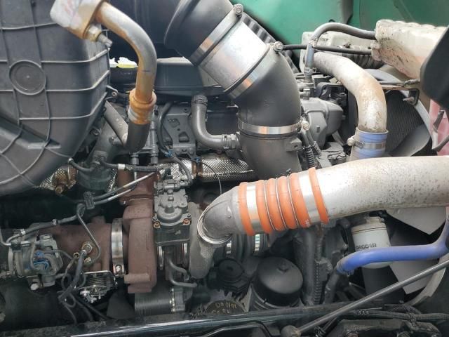 2020 Kenworth Construction T680