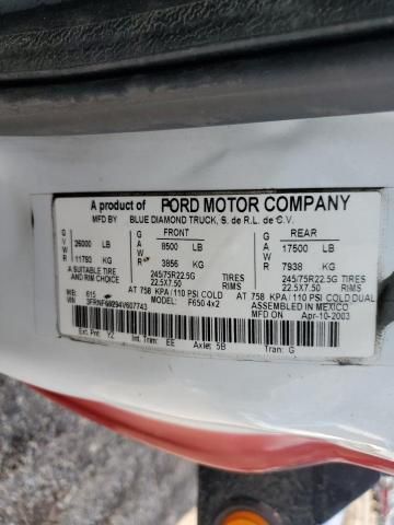 2004 Ford F650 Super