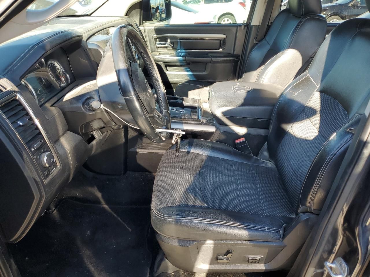 2013 Dodge Ram 1500 Sport