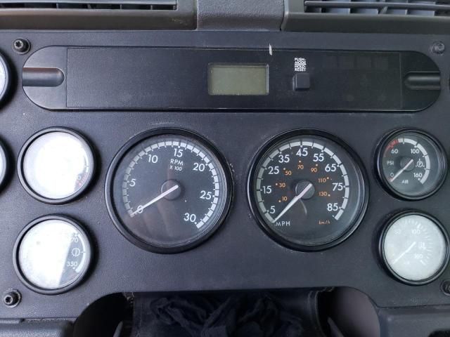 2013 Freightliner Cascadia 125