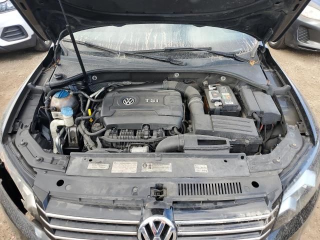 2014 Volkswagen Passat SE