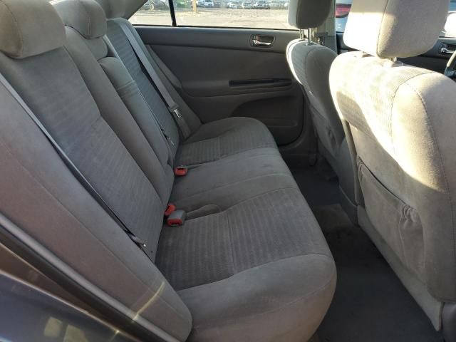 2005 Toyota Camry LE