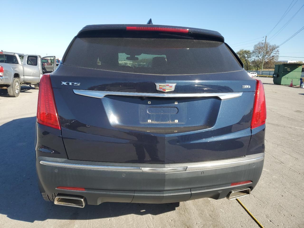 2017 Cadillac XT5