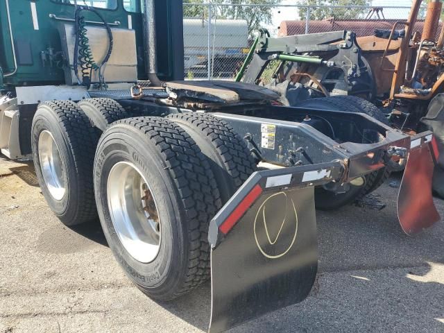 2017 Peterbilt 579 Semi Truck