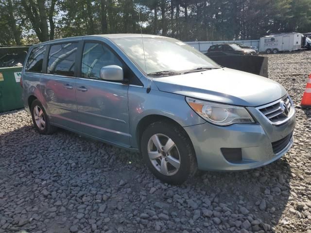 2010 Volkswagen Routan se
