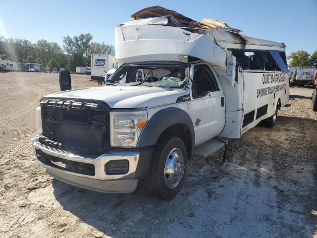 2013 Ford F550 Super-Trucks