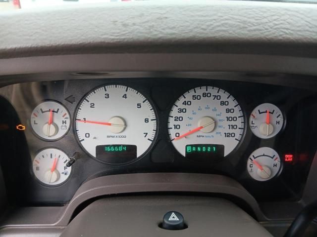 2004 Dodge RAM 1500 ST