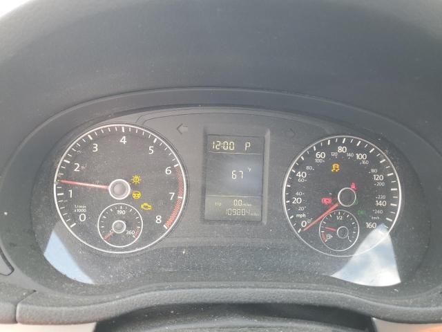 2014 Volkswagen Passat S