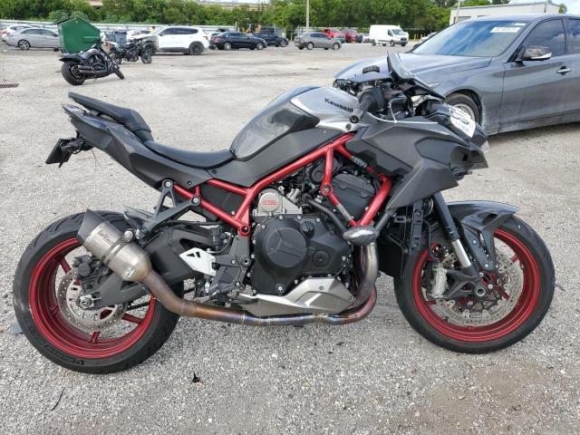 2023 Kawasaki ZR1000 K