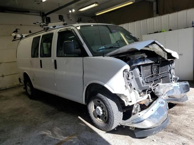 2017 Chevrolet Express G2500