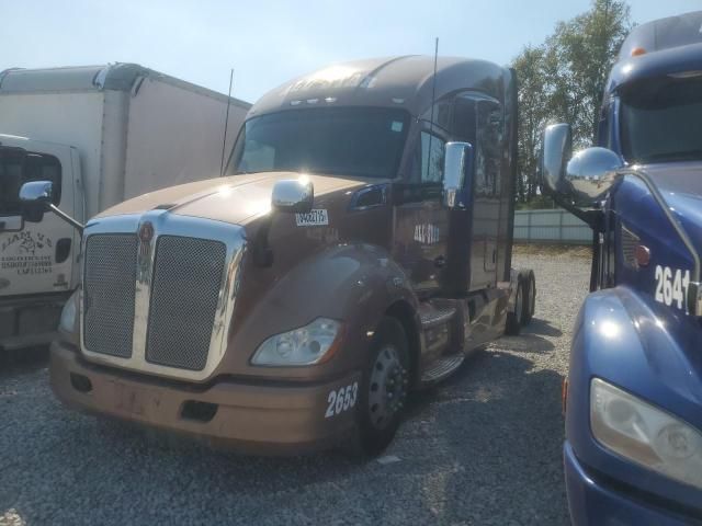 2017 Kenworth T680 Semi Truck