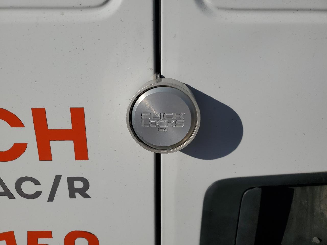 2023 GMC Savana G2500 Utility / Service Van