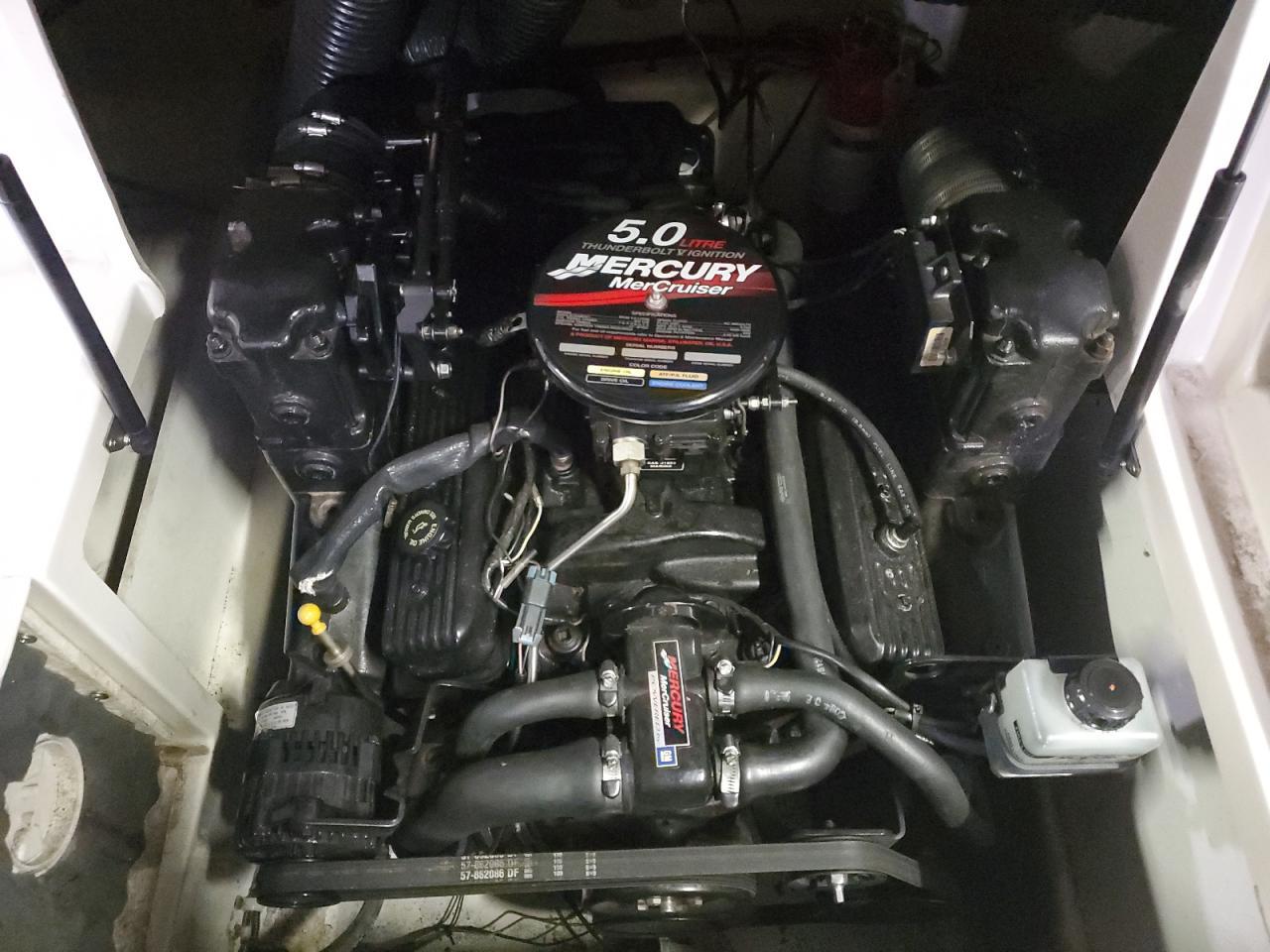 2000 Sea Ray Boat-Boat