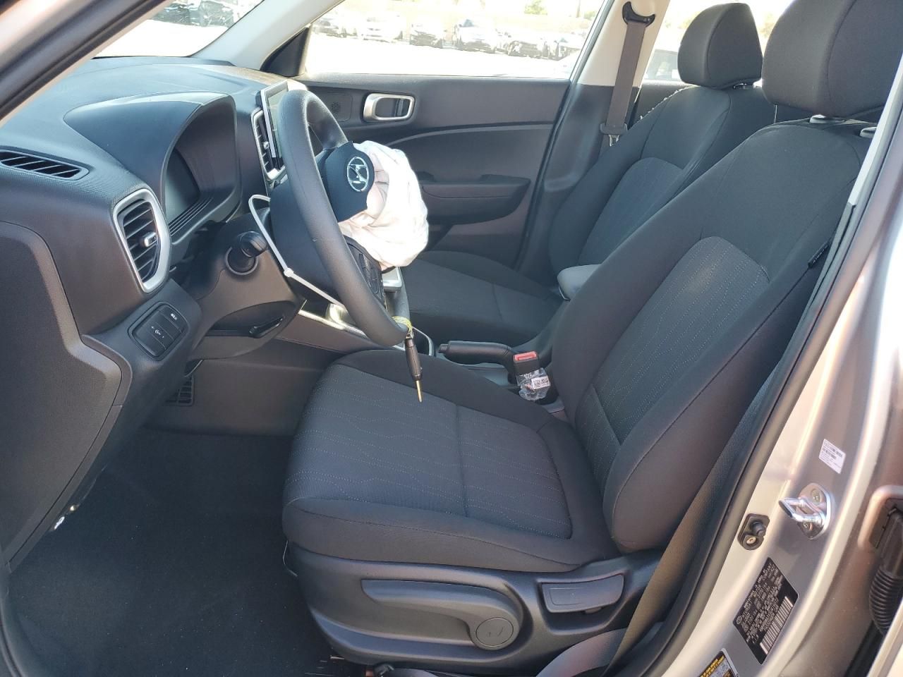 2025 Hyundai Venue se