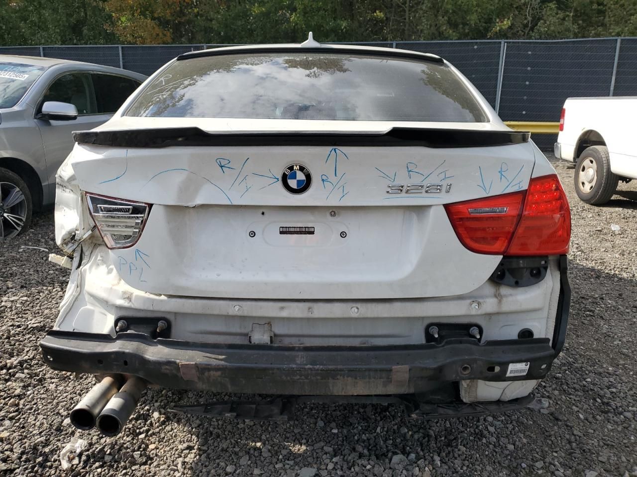 2011 BMW 328 xi Sulev