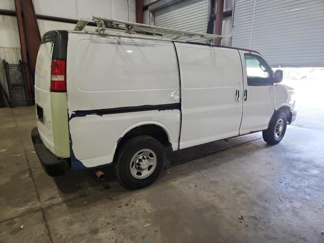 2020 Chevrolet Express G2500