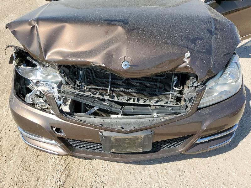 2013 Mercedes-Benz C 250
